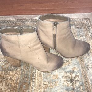 BP  Trolley Leather booties